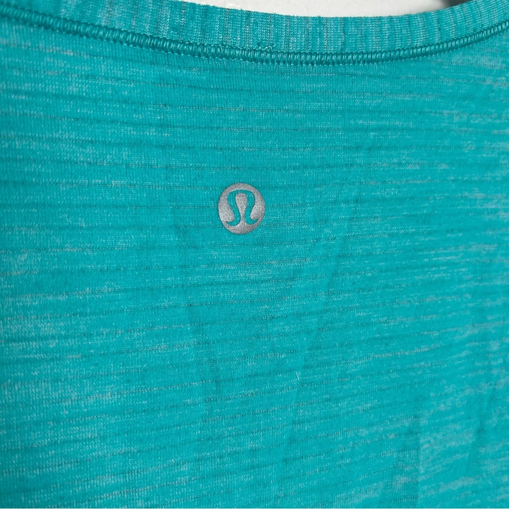 Lululemon Sweat Times Short Sleeve
Heathered Eucalyptus - Picture 4 of 4